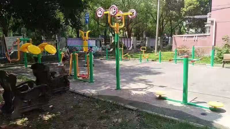 華美路居委健身點(diǎn)E 華美路居委健身點(diǎn)E