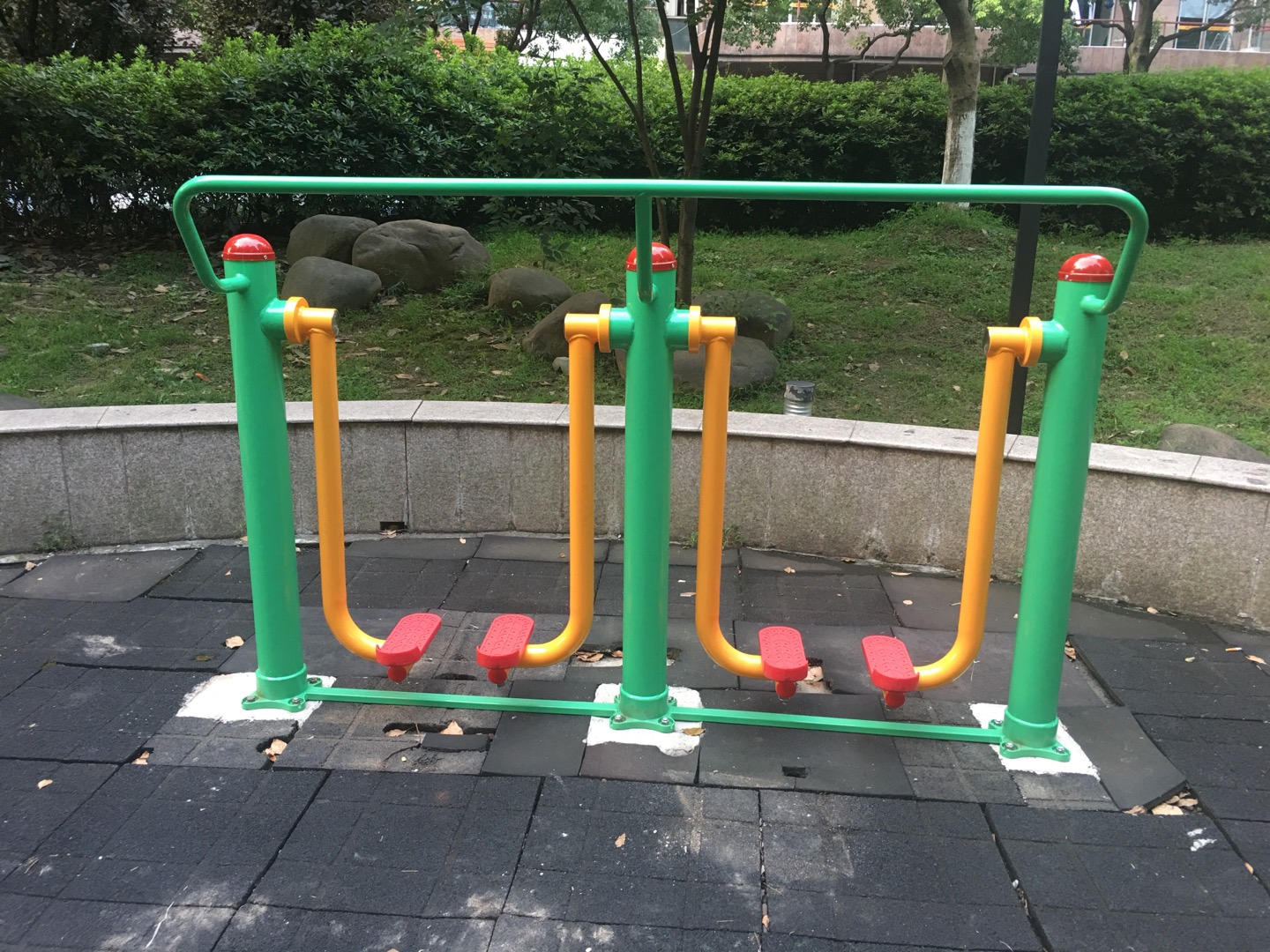 兩聯(lián)漫步機(jī)