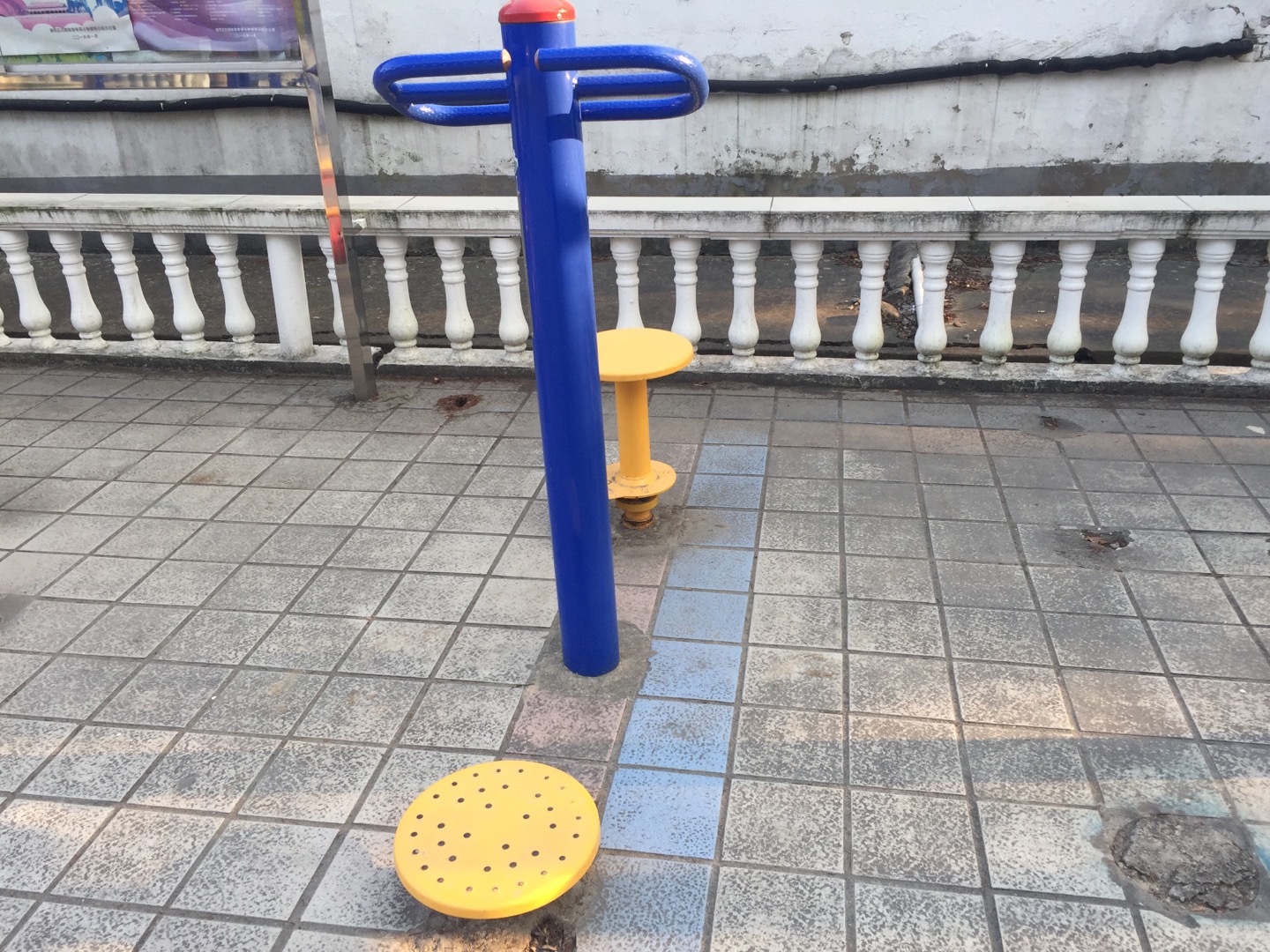 雙位扭腰器 雙位扭腰器