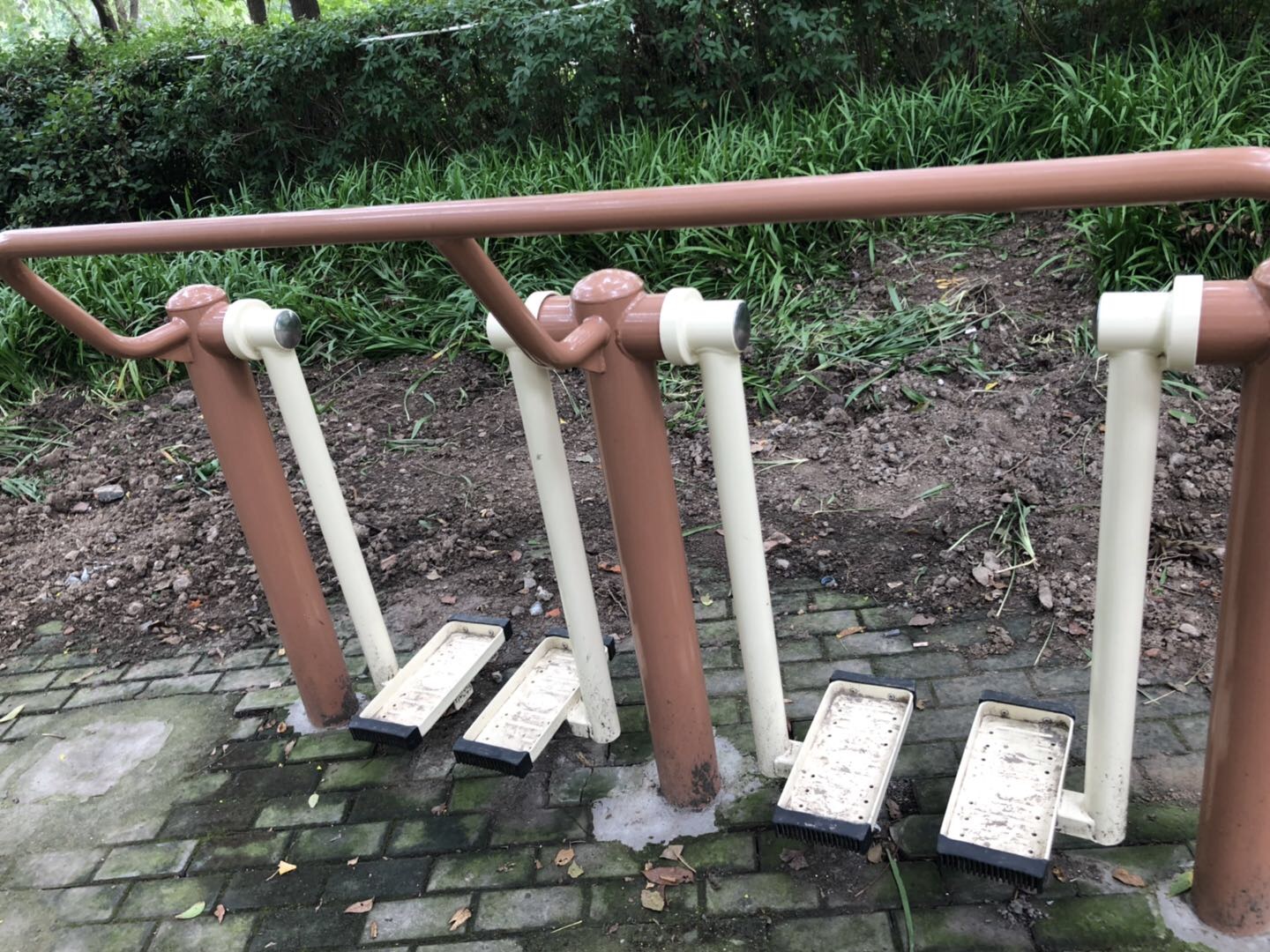 二位太空漫步機(jī) 二位太空漫步機(jī)