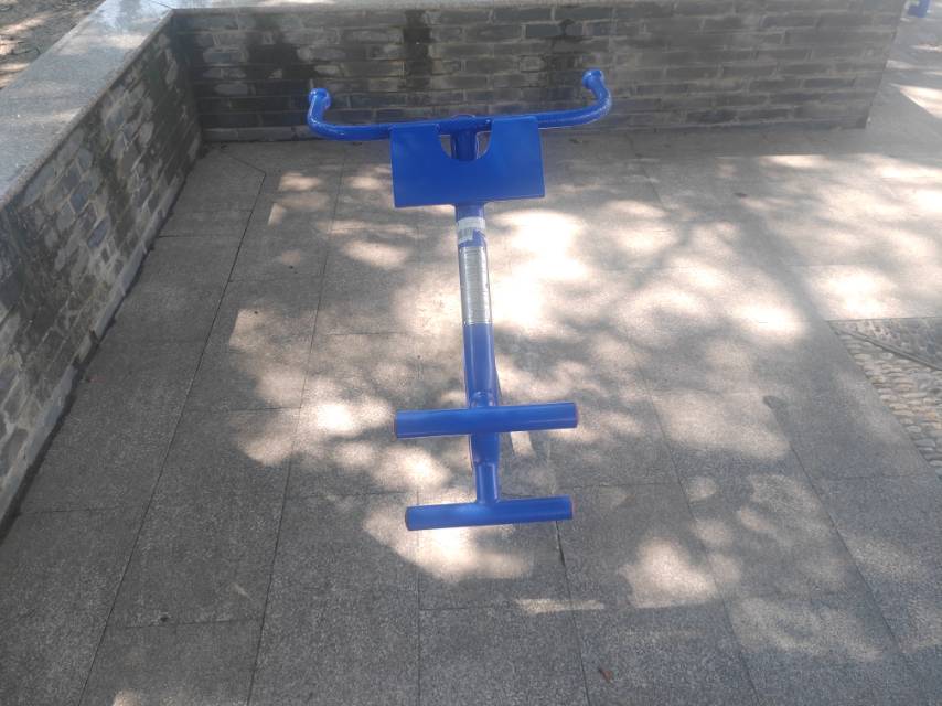 背肌訓(xùn)練器 背肌訓(xùn)練器