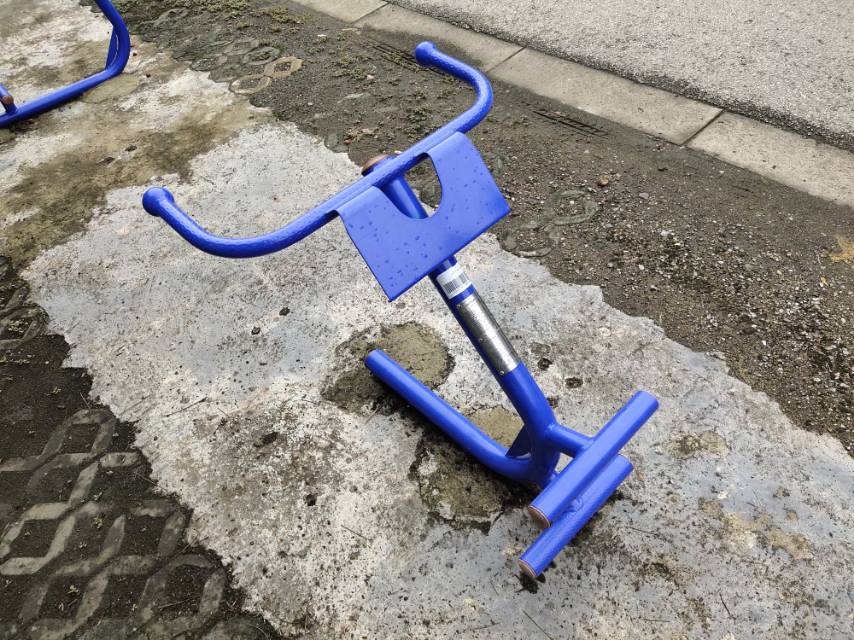 背肌訓練器 背肌訓練器