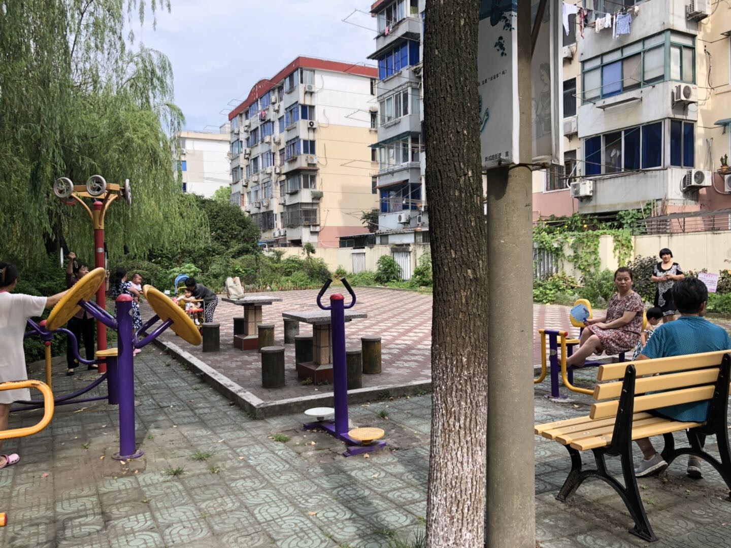 迎園二坊健身點(diǎn)