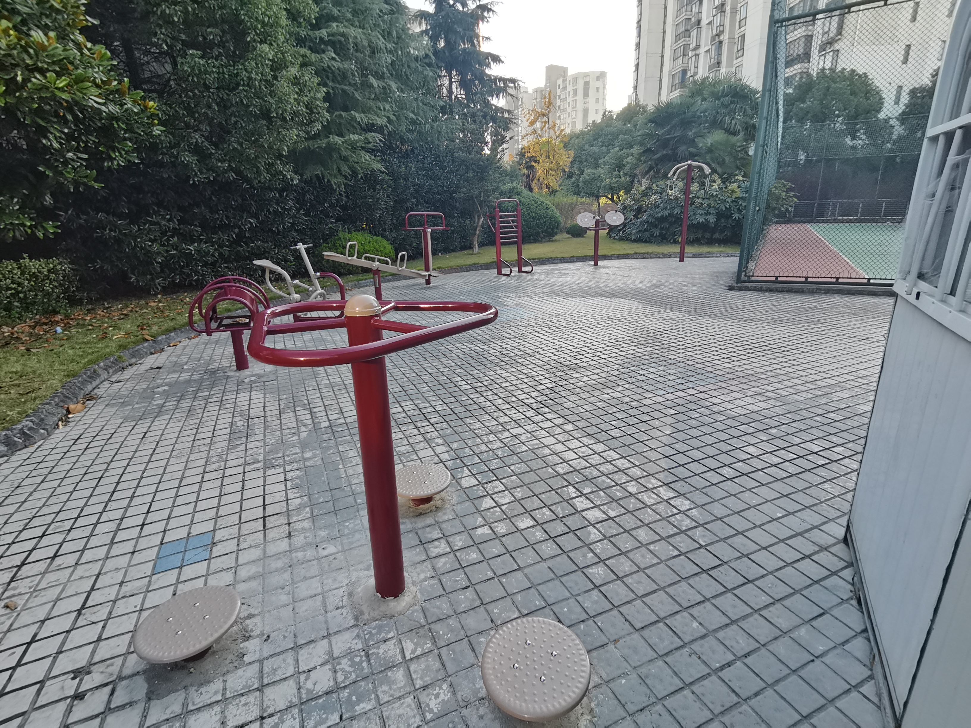 嘉定鎮(zhèn)街道睦鄰公共運動場健身點