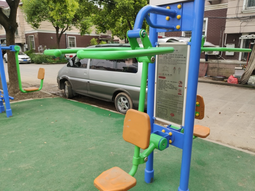 雙立柱拉力訓(xùn)練器 雙立柱拉力訓(xùn)練器