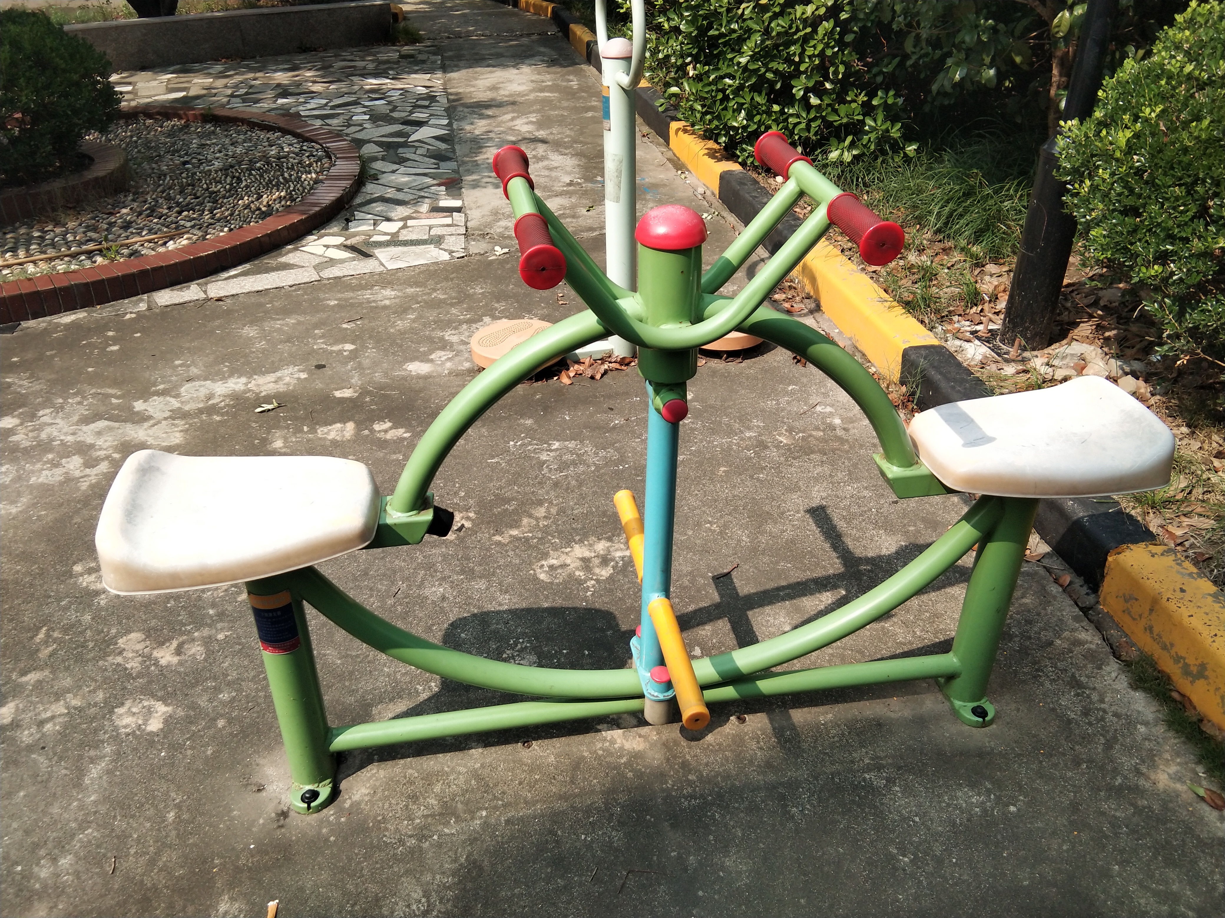 下肢康復(fù)器