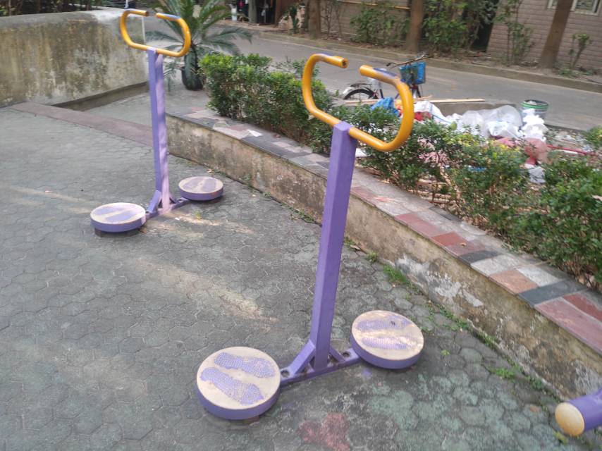 其 它 其 它