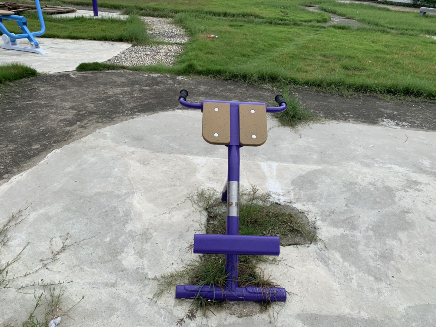 背部屈伸凳 背部屈伸凳