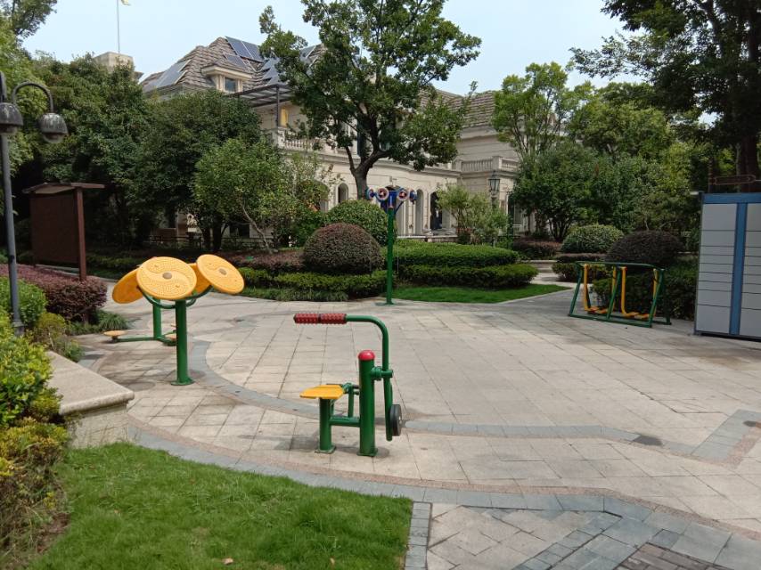 恒榮府邸健身點