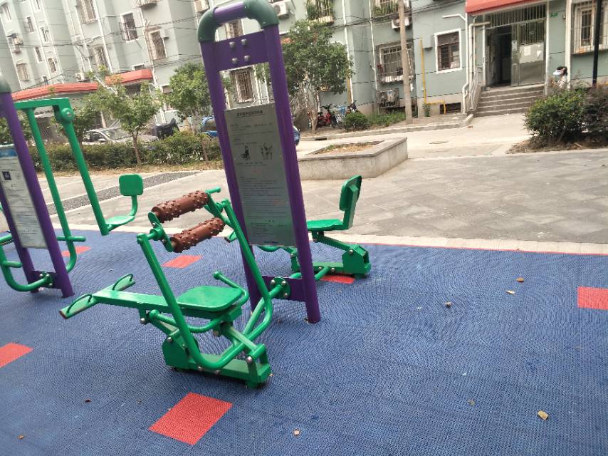 腹背屈伸/劃船訓(xùn)練器