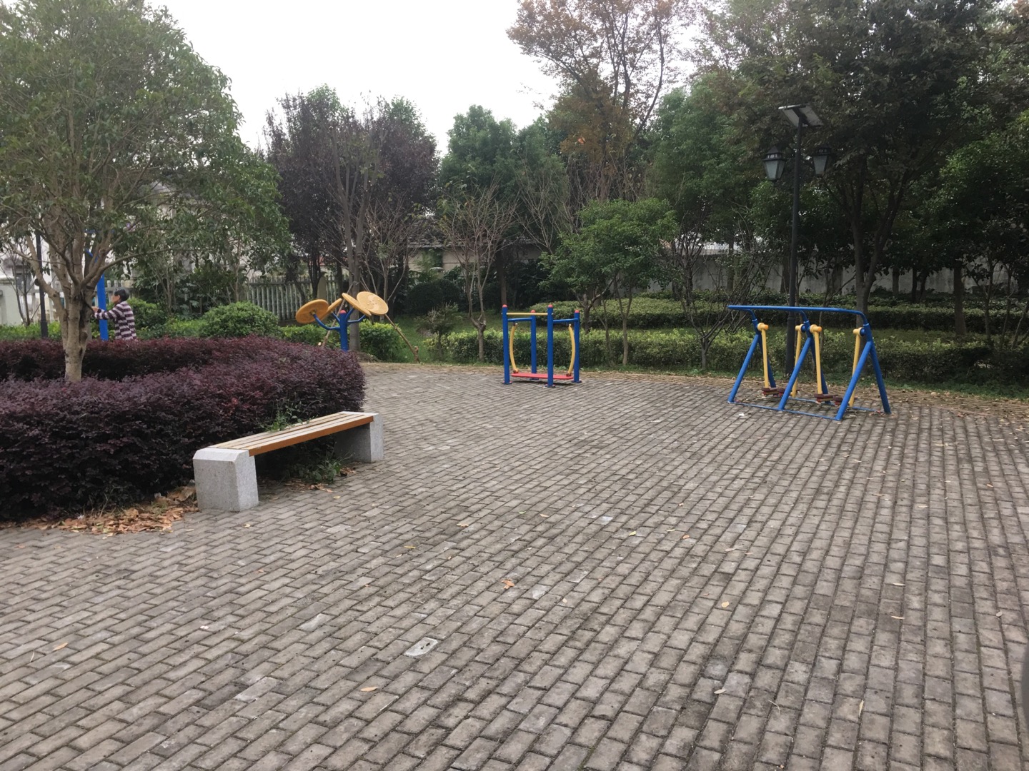 鎮(zhèn)南人家健身點（2）