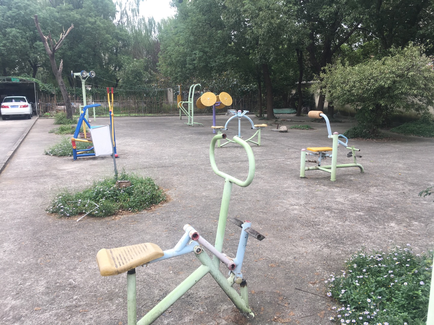 新北街健身點(diǎn)