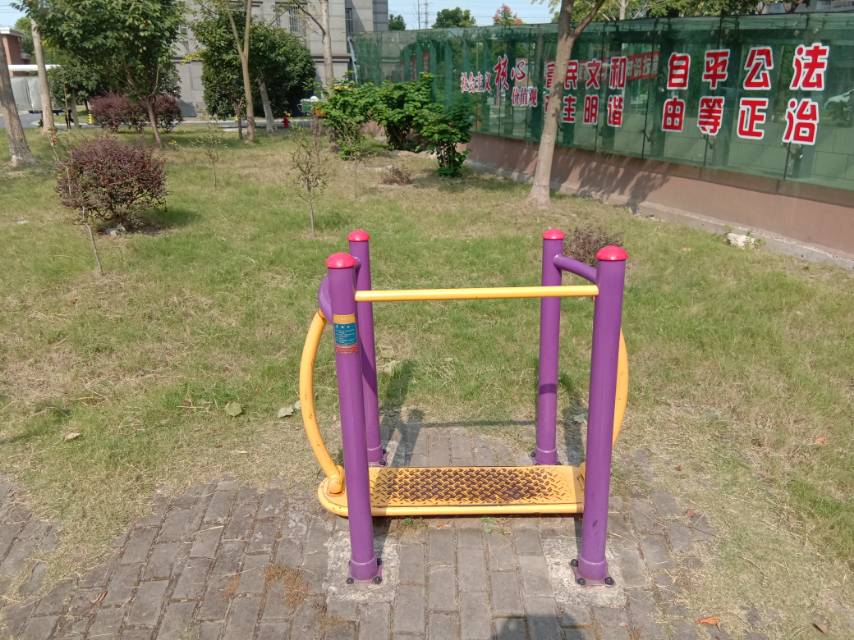 晃板健身器 晃板健身器