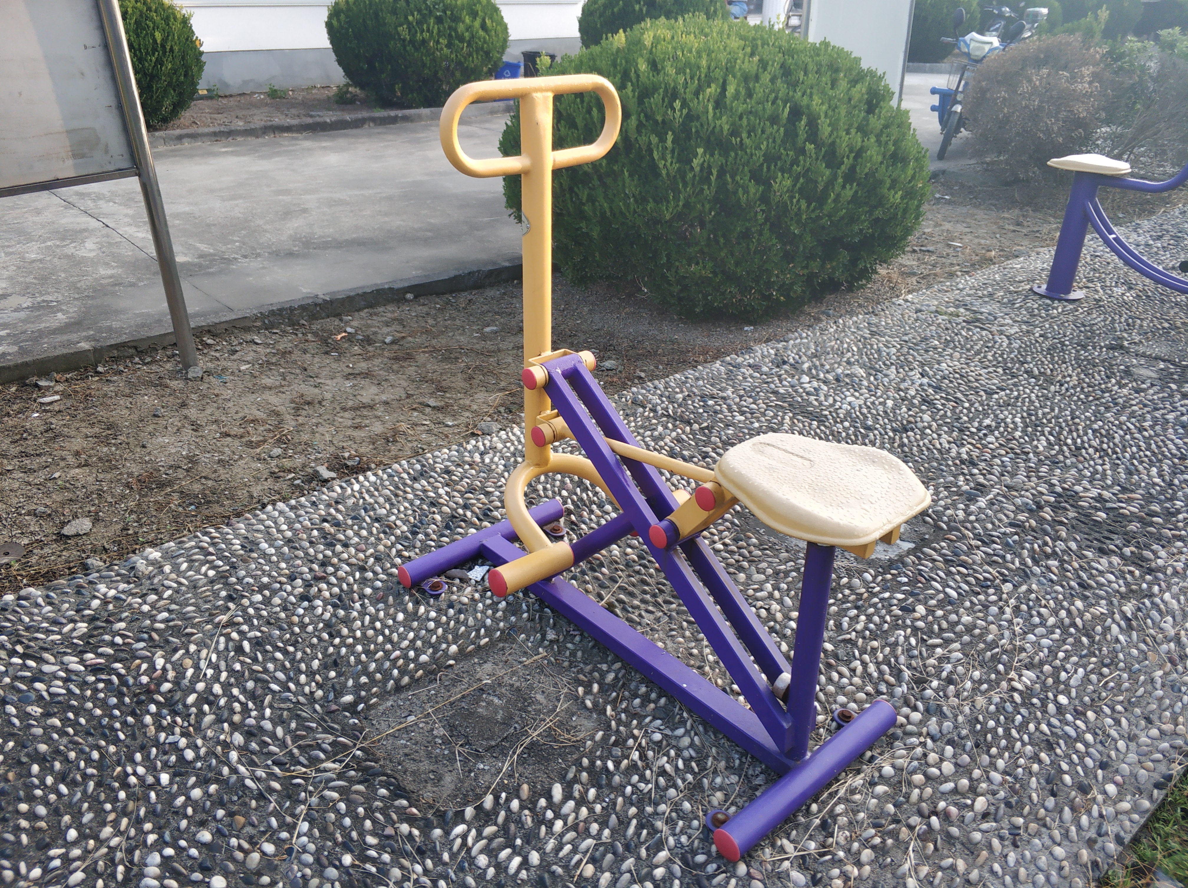 騎馬機(jī) 騎馬機(jī)