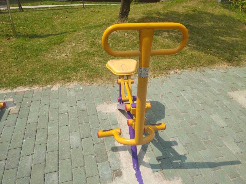 騎馬機(jī) 騎馬機(jī)