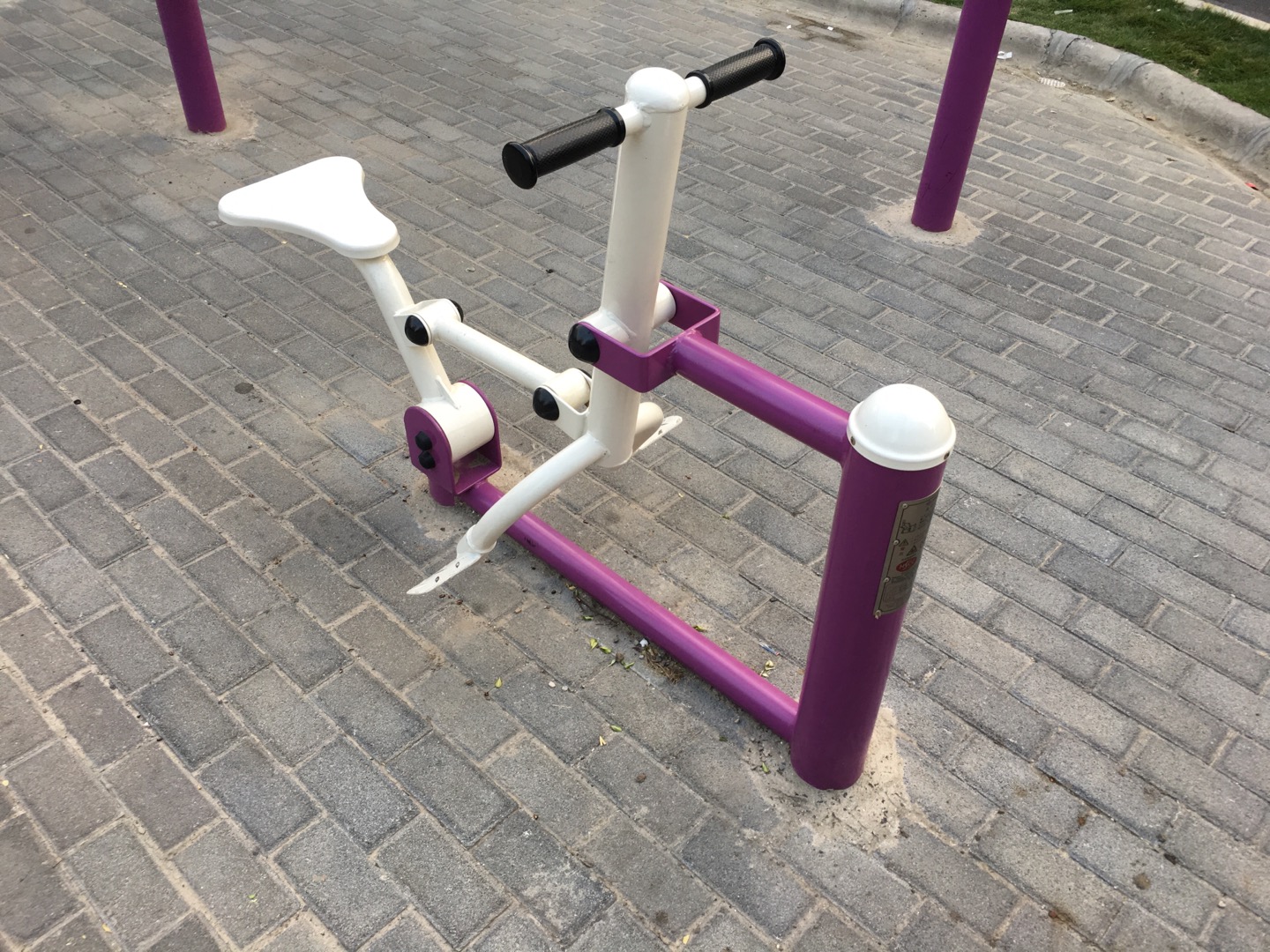 騎馬機(jī) 騎馬機(jī)