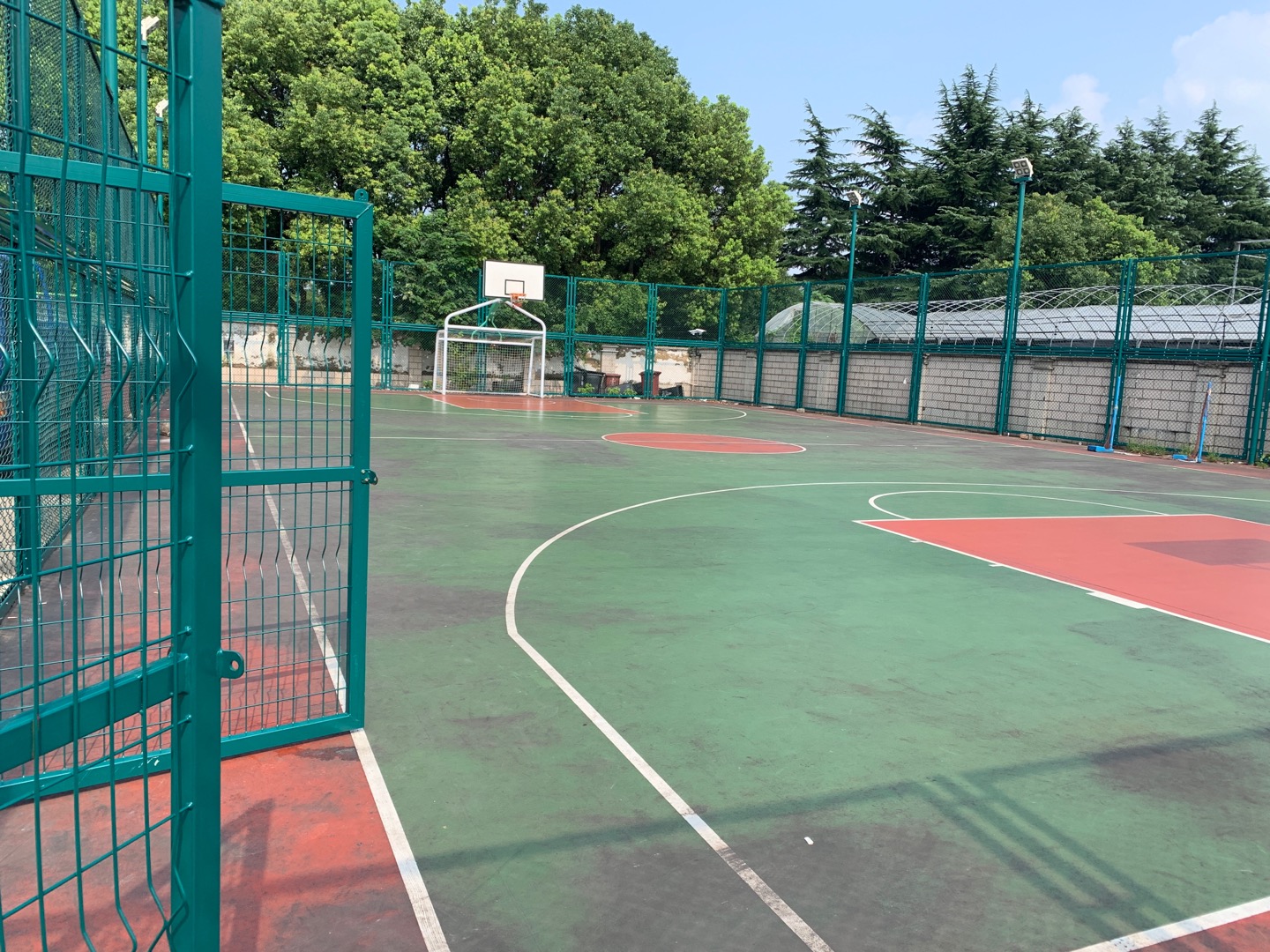 顧壘村多功能運(yùn)動場