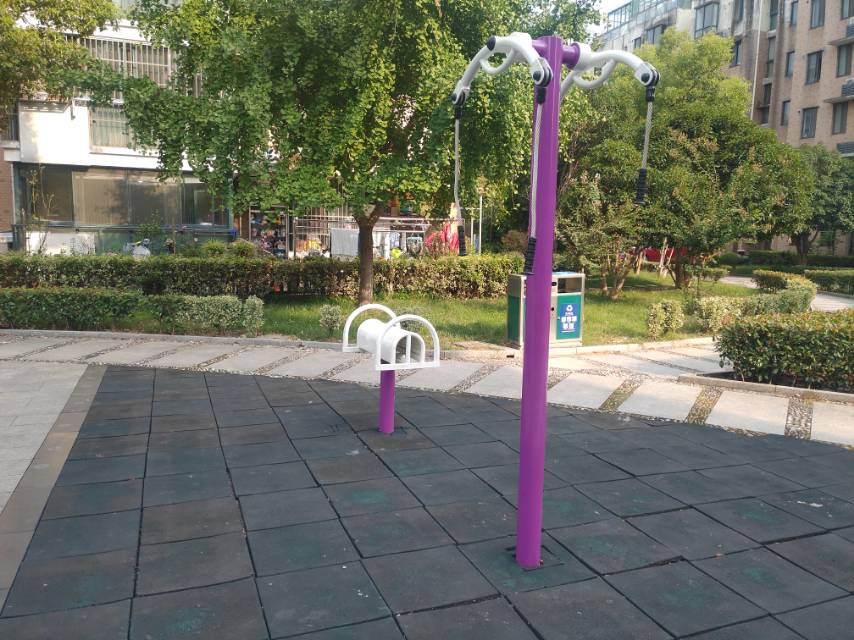 上肢牽引器(兩站位) 上肢牽引器(兩站位)