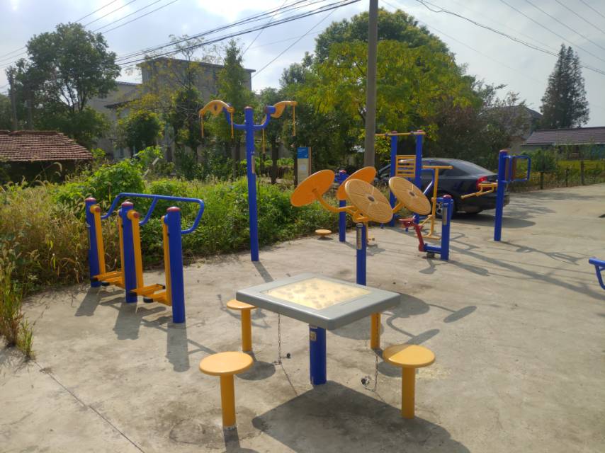 廟鎮(zhèn)鴿龍村健身點(diǎn)三