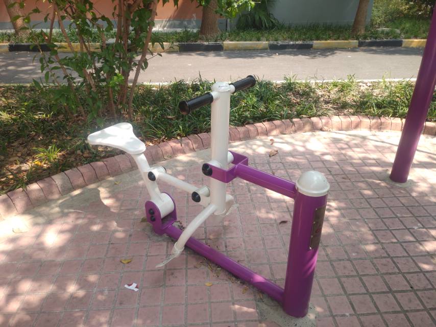 騎馬機(jī) 騎馬機(jī)