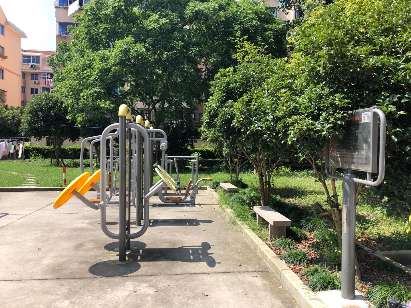 育秀五居市民益智健身點2 育秀五居市民益智健身點2