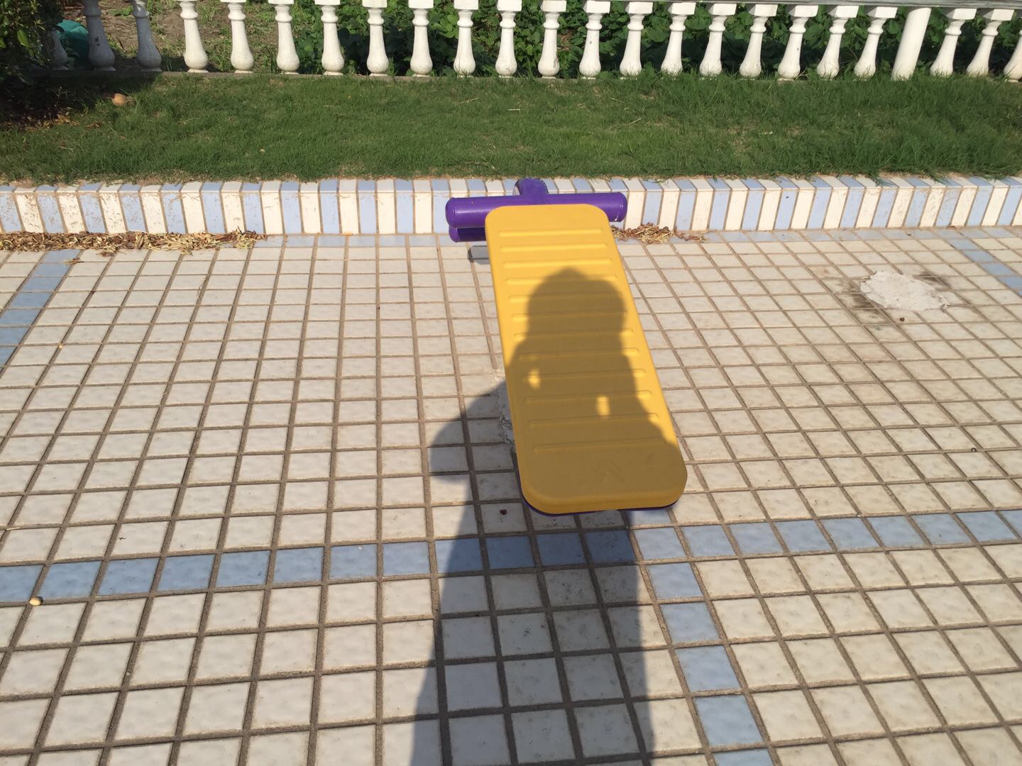 單人腹肌架 單人腹肌架