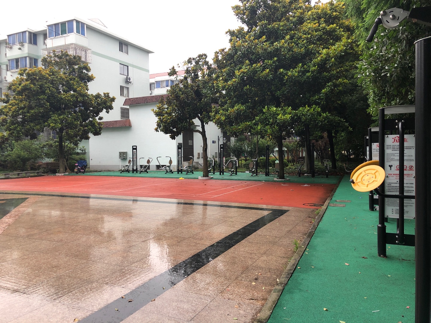 育秀三居市民益智健身點(diǎn)1 育秀三居市民益智健身點(diǎn)1