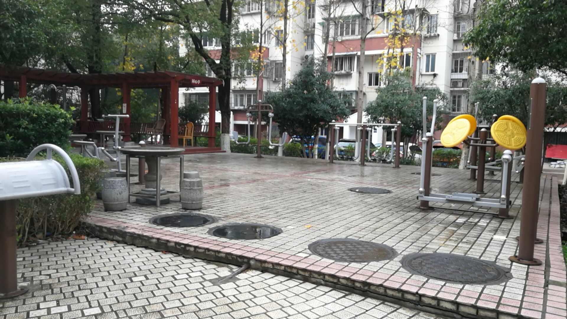金玉1市民益智健身苑點 金玉1市民益智健身苑點