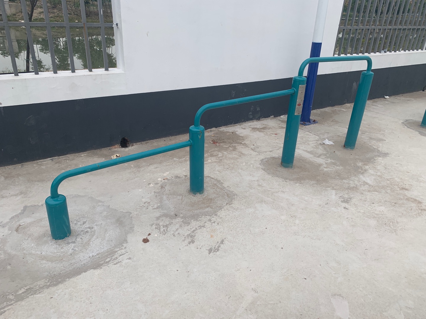 彈震壓腿器 彈震壓腿器