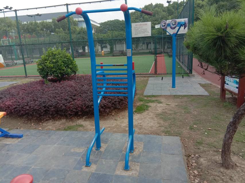 多功能鍛煉器 多功能鍛煉器