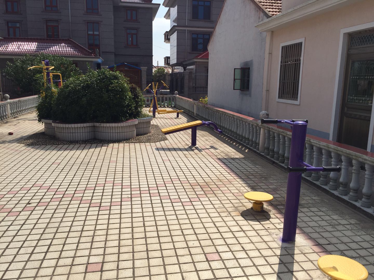 新聯(lián)村十組健身點(diǎn)