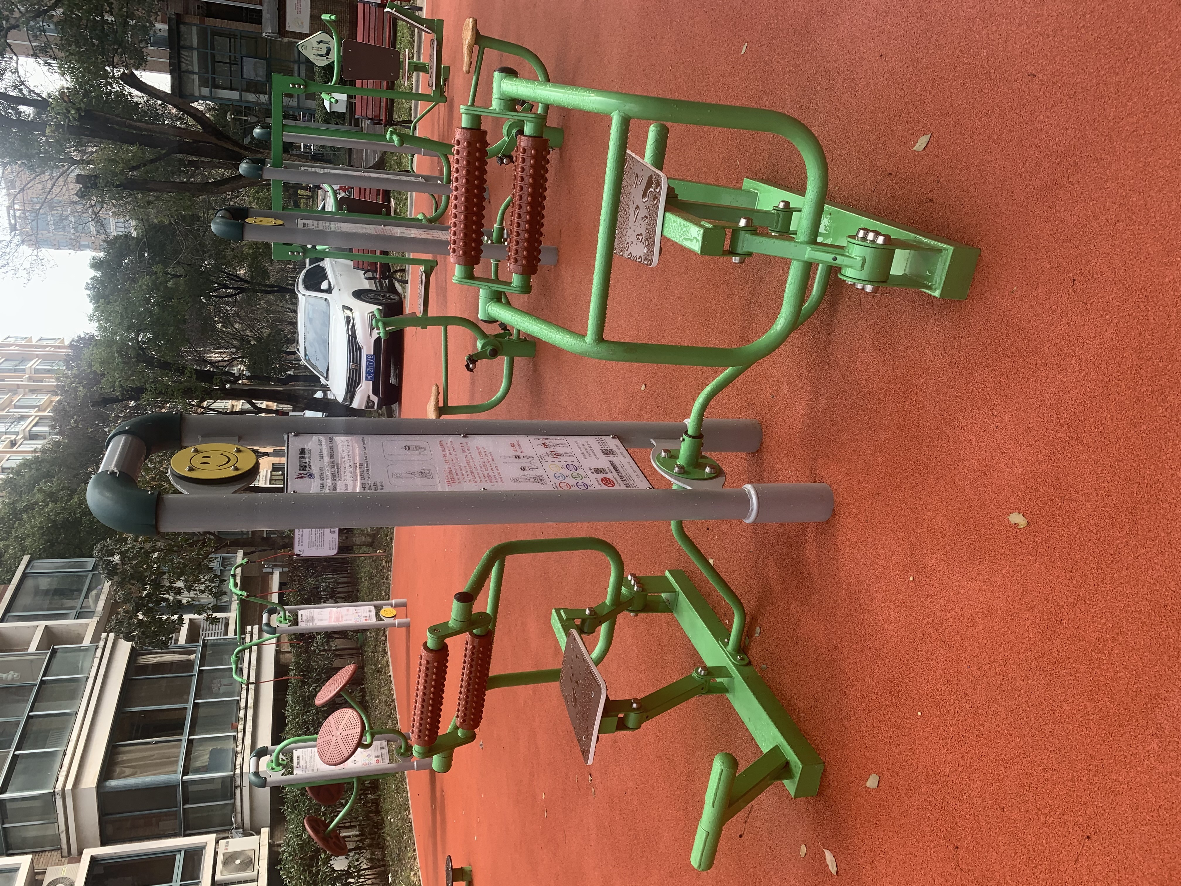 雙位背部訓(xùn)練器 雙位背部訓(xùn)練器