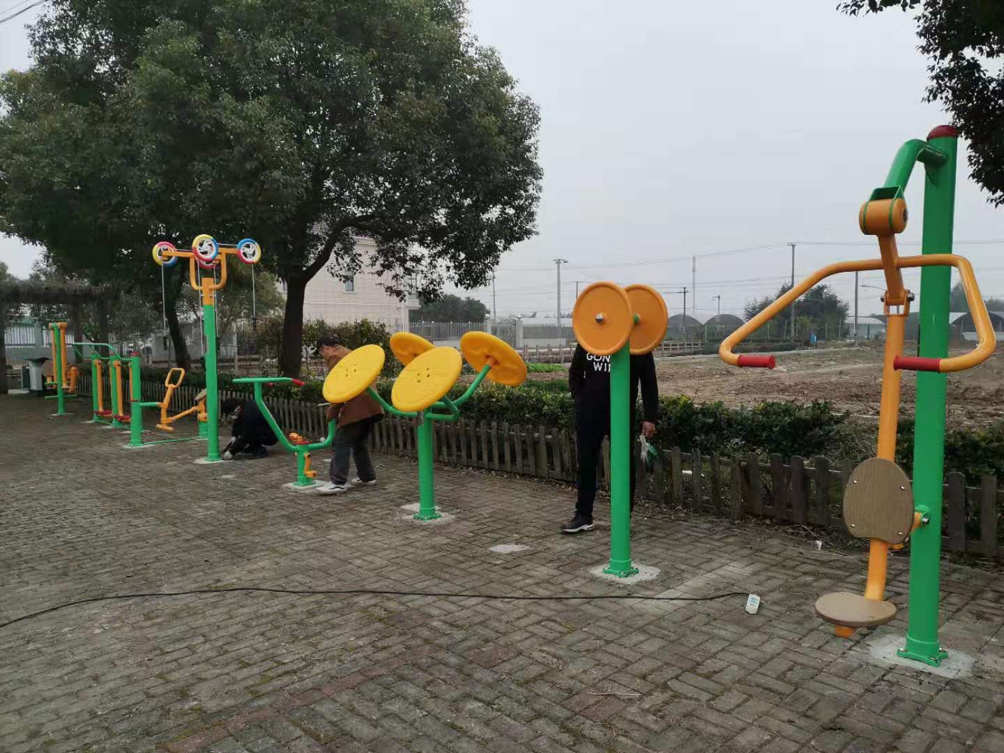 旗桿村十三組健身點(diǎn) 旗桿村十三組健身點(diǎn)