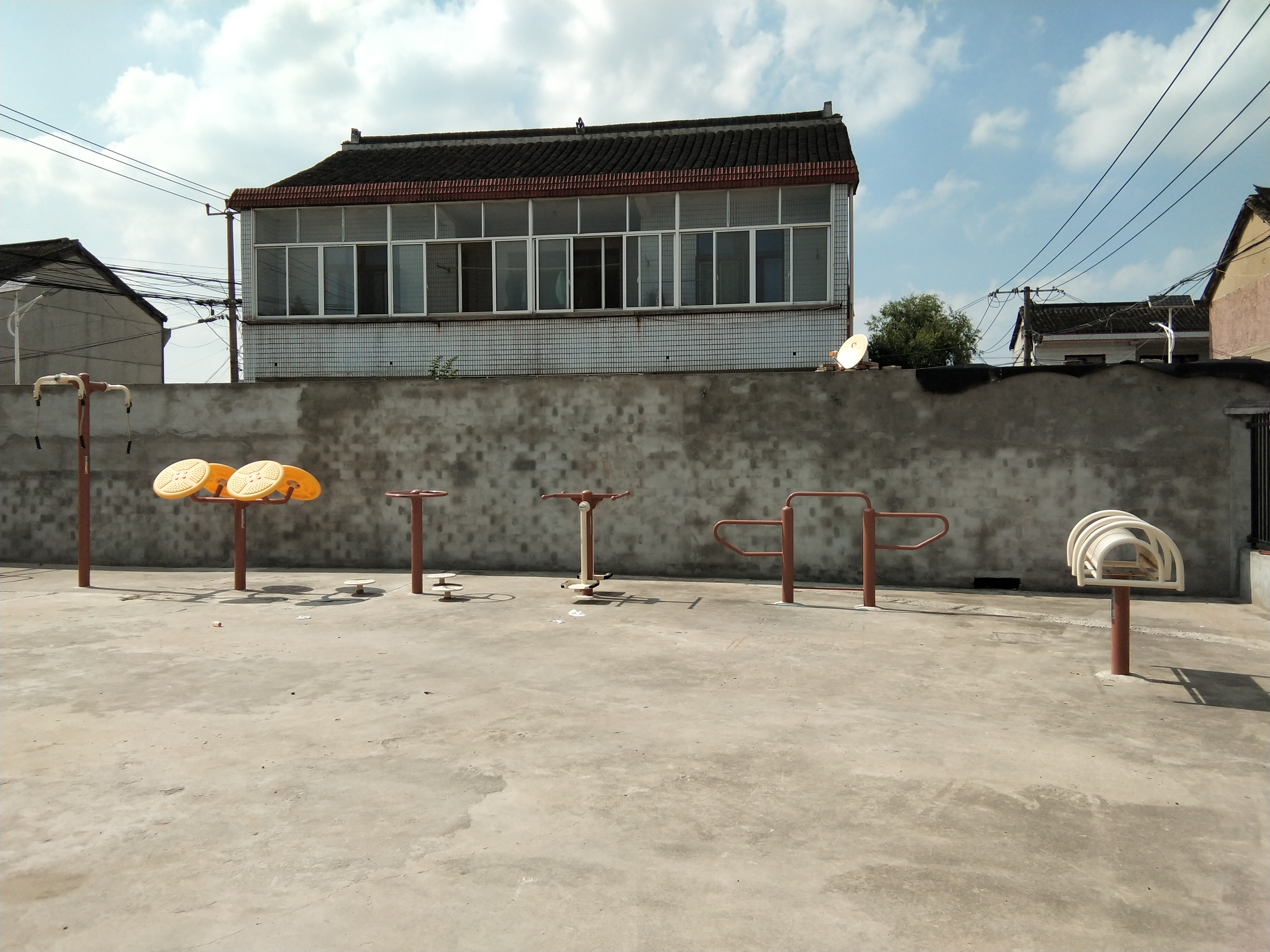 勤勞村健身苑點D