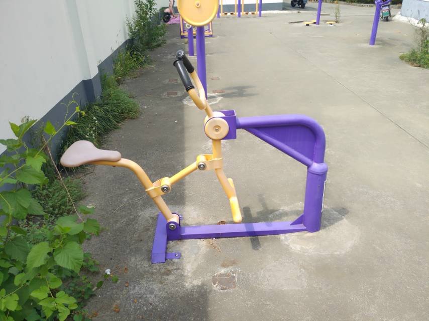 騎馬機(jī) 騎馬機(jī)