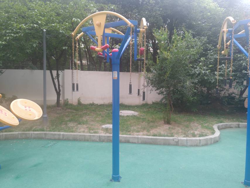 三人上肢牽引器 三人上肢牽引器