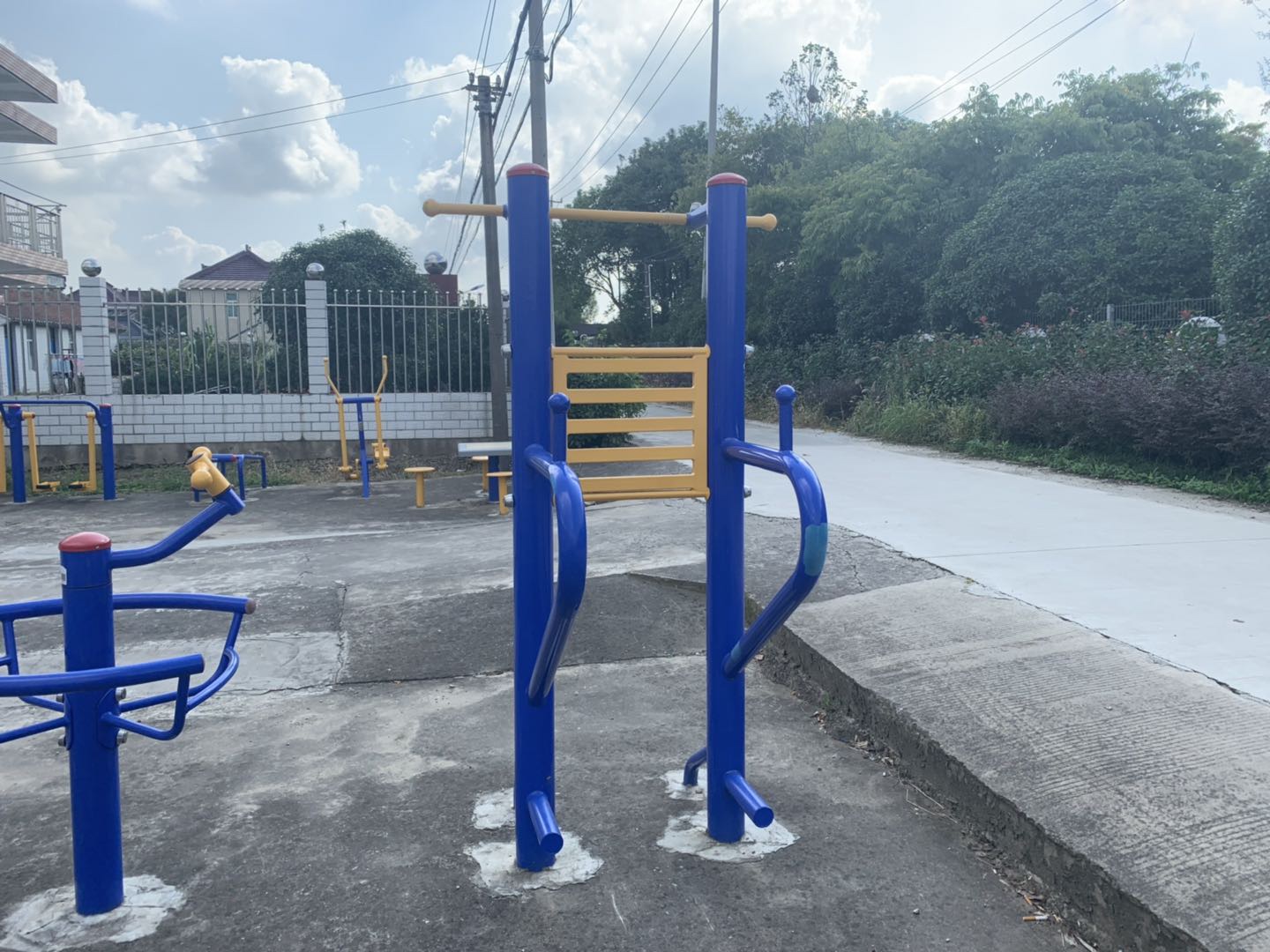 多功能鍛煉器 多功能鍛煉器