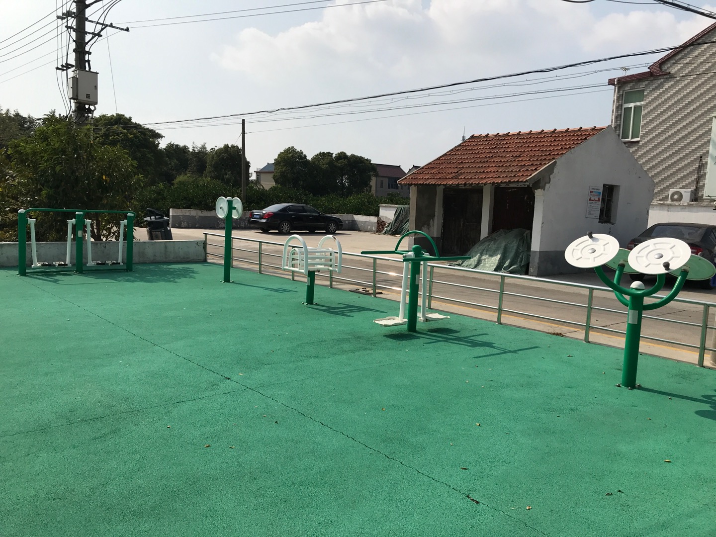 創(chuàng)建村健身點(diǎn)