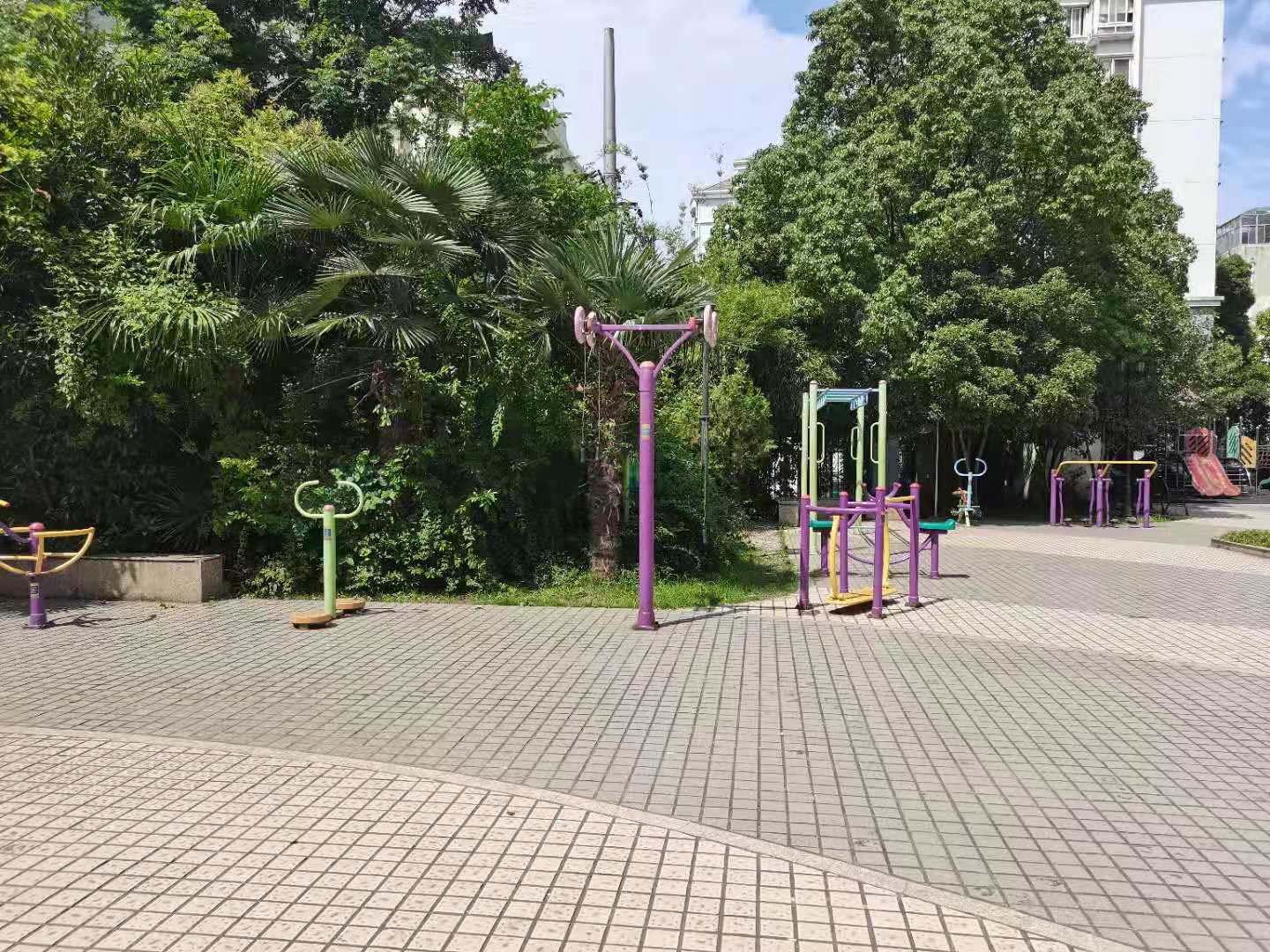 星惠小區(qū)健身點(diǎn) 星惠小區(qū)健身點(diǎn)