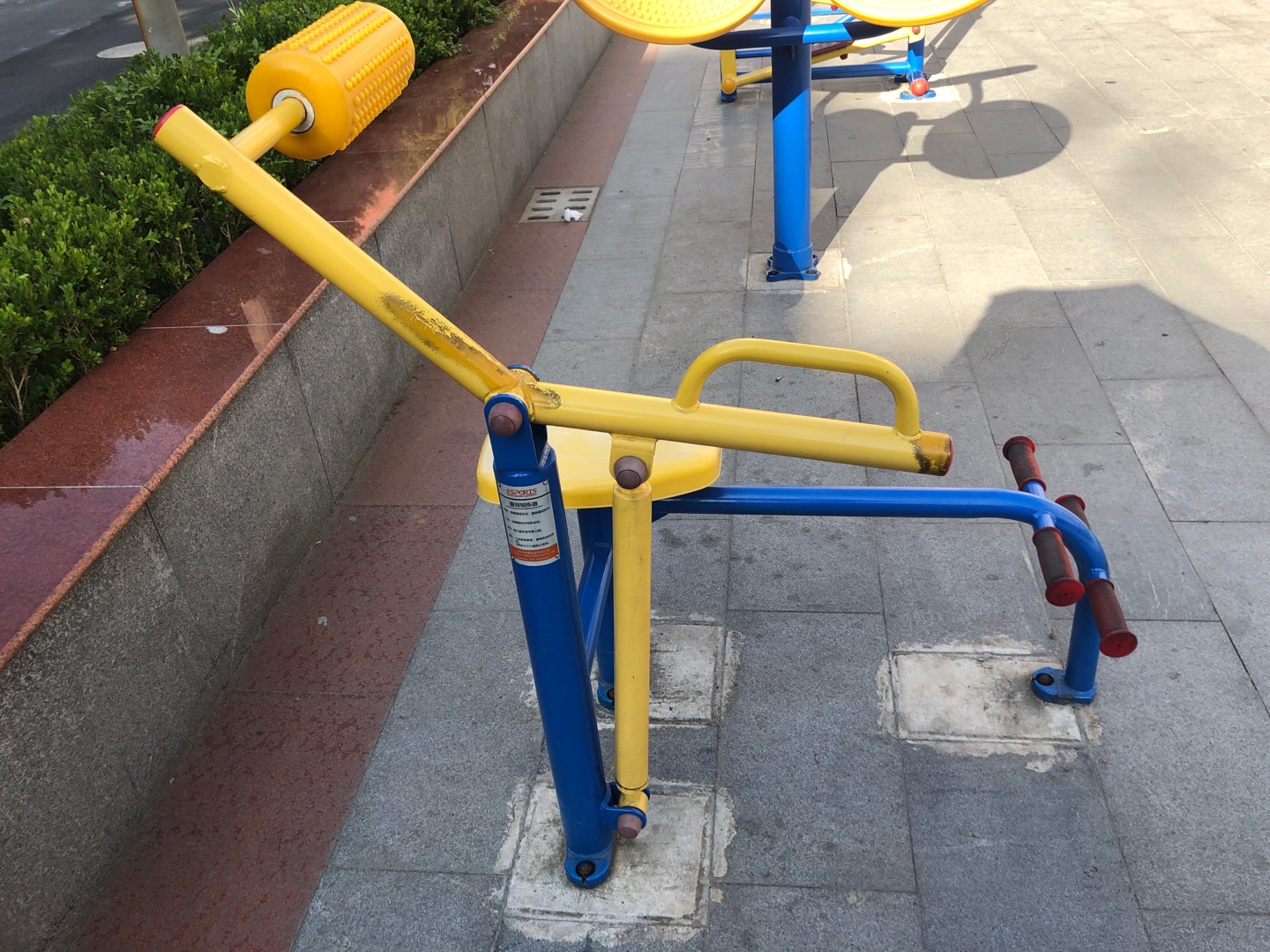 腹背鍛煉器 腹背鍛煉器