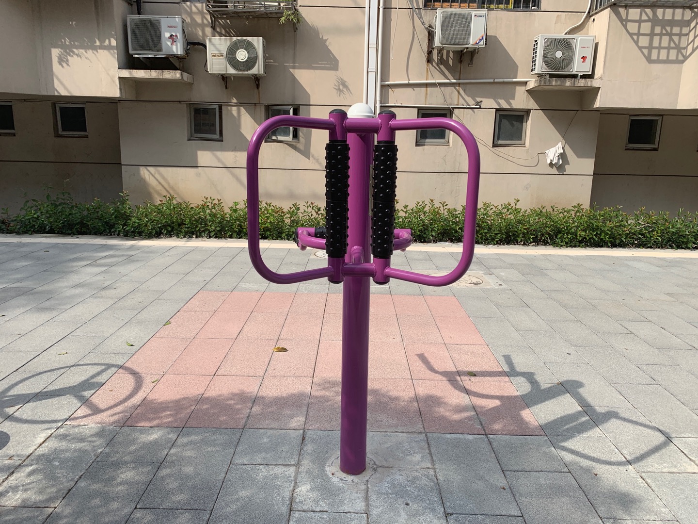 腰背按摩器 腰背按摩器