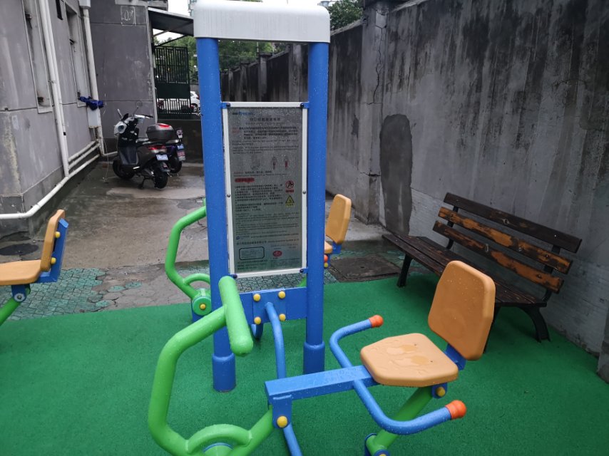 雙立柱蹬腿訓(xùn)練器