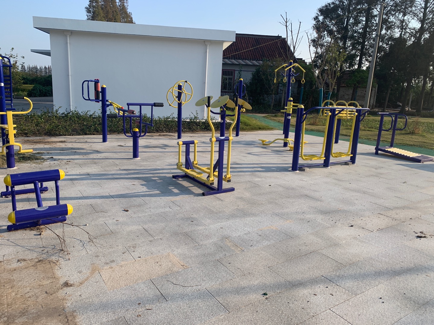 廟鎮(zhèn)白港村健身點(diǎn)