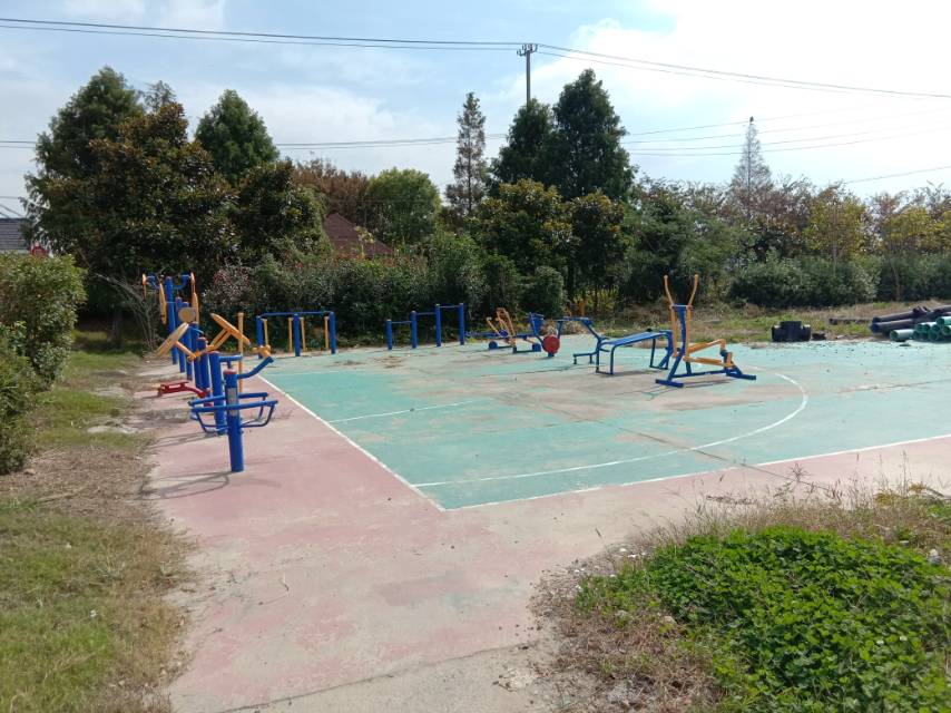 崇明區(qū)中興鎮(zhèn)愛國村村委會(huì)健身點(diǎn)