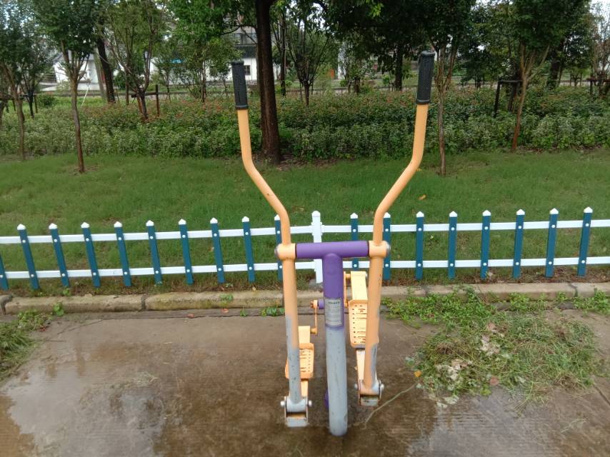 橢圓漫步機(jī) 橢圓漫步機(jī)