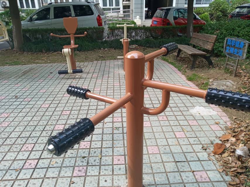 彈振壓腿器 彈振壓腿器