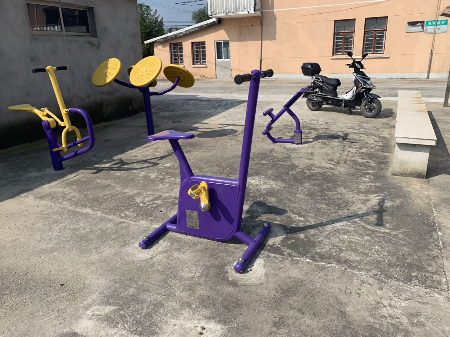 雙位健身車 雙位健身車