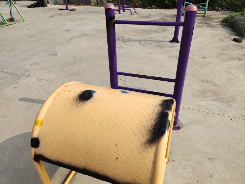 腹背鍛煉器 腹背鍛煉器