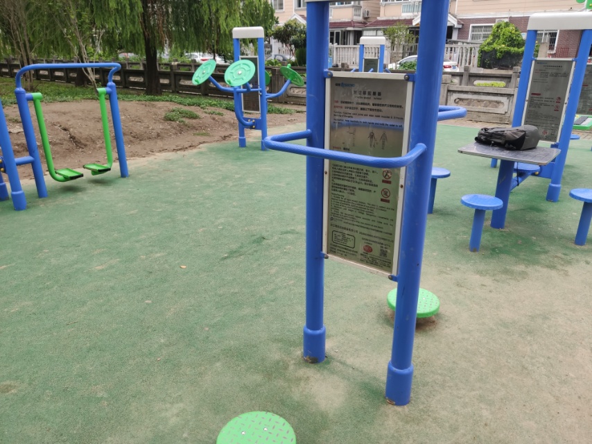 雙立柱扭腰器 雙立柱扭腰器