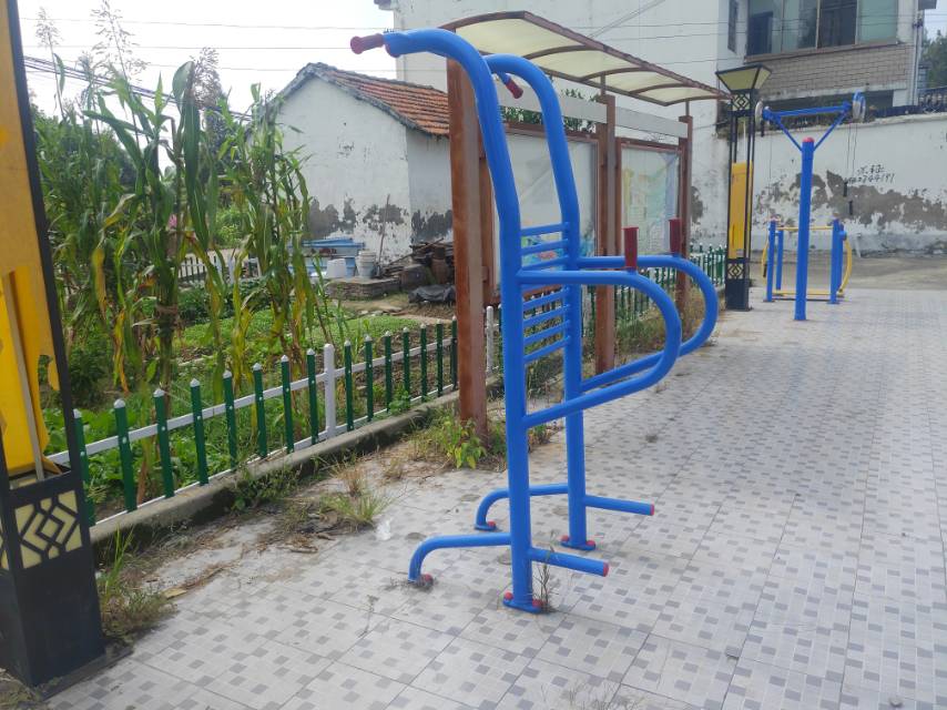 多功能訓(xùn)練器